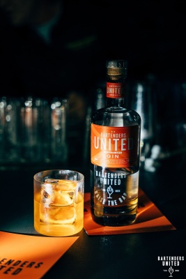 BARTENDERS UNITED: премиум-джин от JOIA и ведущих барменов